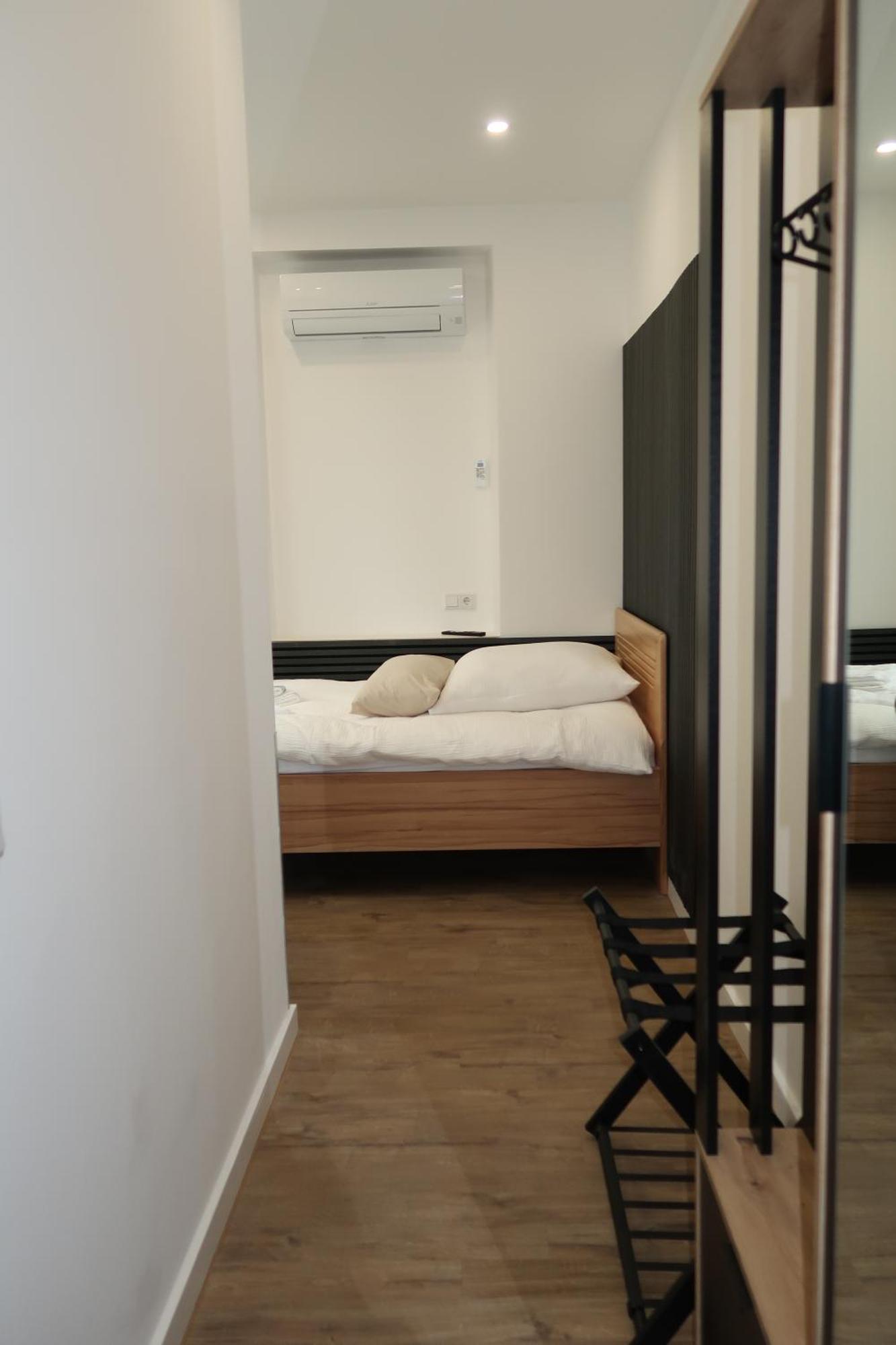Toka Rooms - An Der Regiobahn Mettmann Extérieur photo